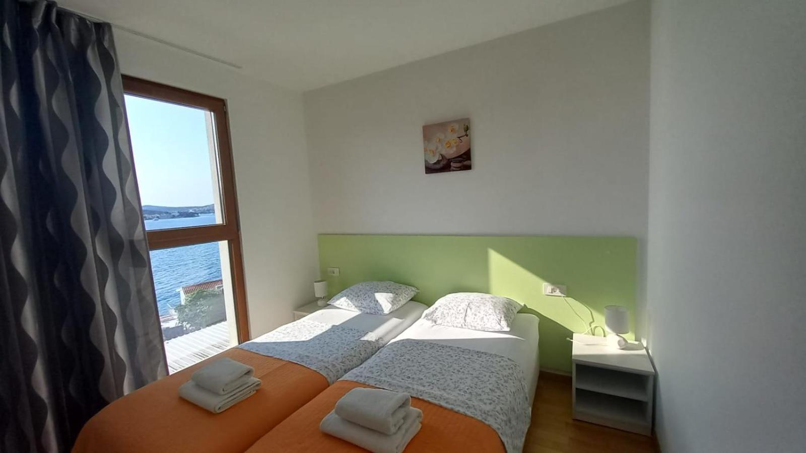 Apartments Jelena Ražanj Екстериор снимка
