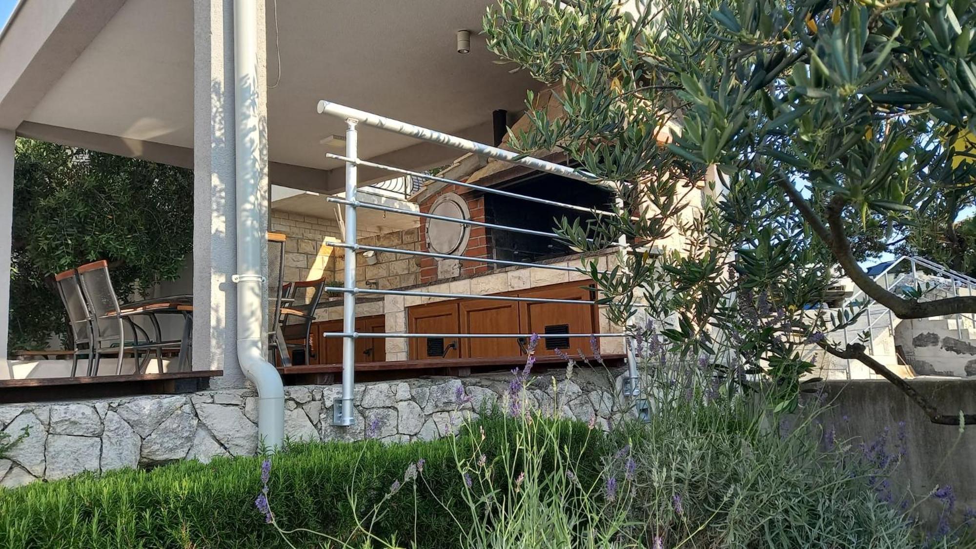 Apartments Jelena Ražanj Екстериор снимка