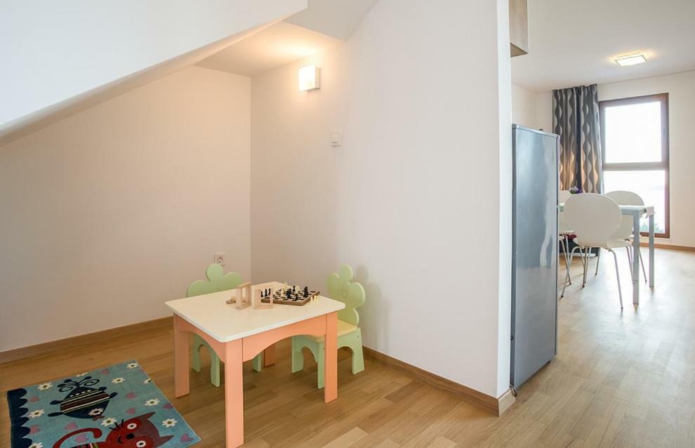 Apartments Jelena Ražanj Екстериор снимка