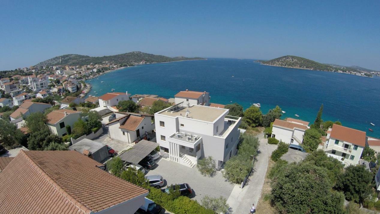 Apartments Jelena Ražanj Екстериор снимка