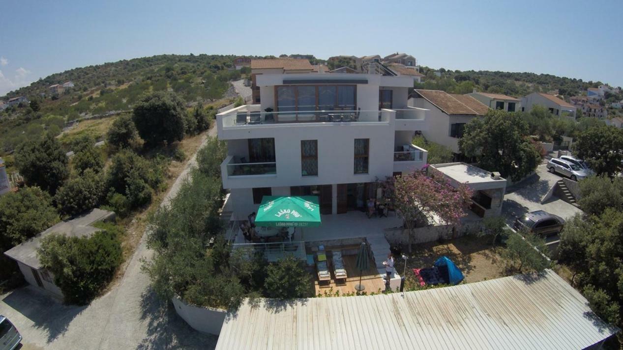 Apartments Jelena Ražanj Екстериор снимка