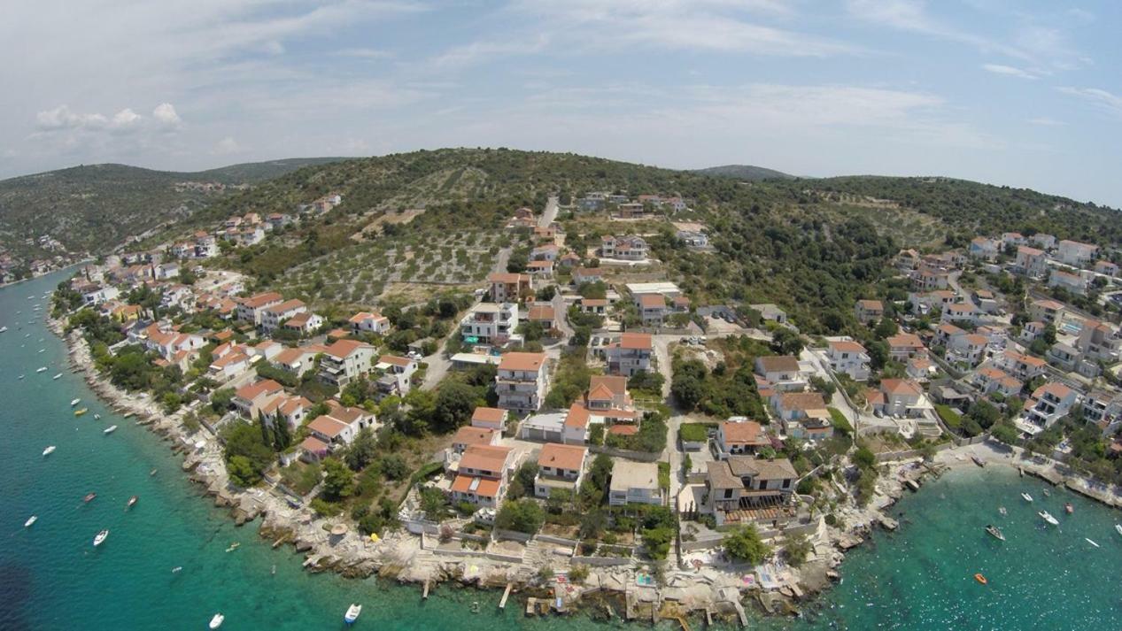Apartments Jelena Ražanj Екстериор снимка