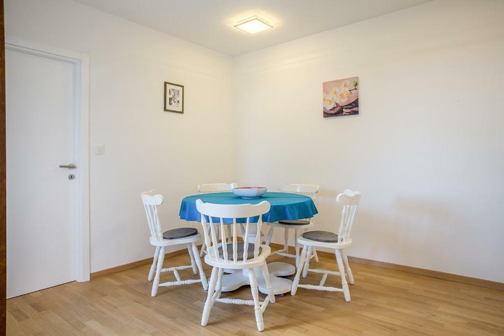 Apartments Jelena Ražanj Екстериор снимка